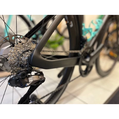 BIANCHI OLTRE PRO Ultegra Di2 12sp AKCIÓS!